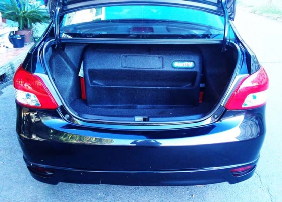 new vios ปี 08 รุ่น E ivory เกียร์ออโต้ ติดแก๊ส lpg หัวฉีด ระบบเบรค abs รถผมเอง มือเดียวป้ายแดง ไม่เคยมีอุบัติเหตุหนัก ทำประกันชั้น 1 วิริยะมาตั้งแต่ป้ายแดง ไม่เคยเคลม สีเดิมทั้งคัน บางๆเลย ภายในทูโทน เบาะหนัง ฟิล์ม lamina กุญแจรีโมท กระจกปรับและพับไฟฟ้า