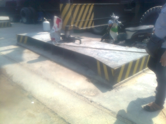 ขาย เครนใหญ่ยกได้ 180 ตัน เบอร์ 0859084506