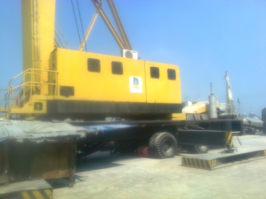 ขาย เครนใหญ่ยกได้ 180 ตัน เบอร์ 0859084506