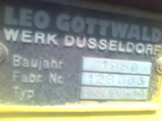 ขาย เครนใหญ่ยกได้ 180 ตัน เบอร์ 0859084506