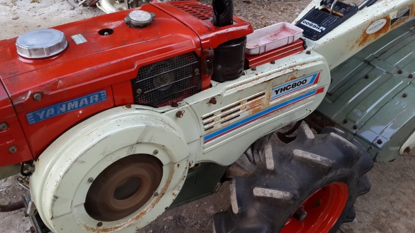 รถพรวนดิน รถพรวนดิน