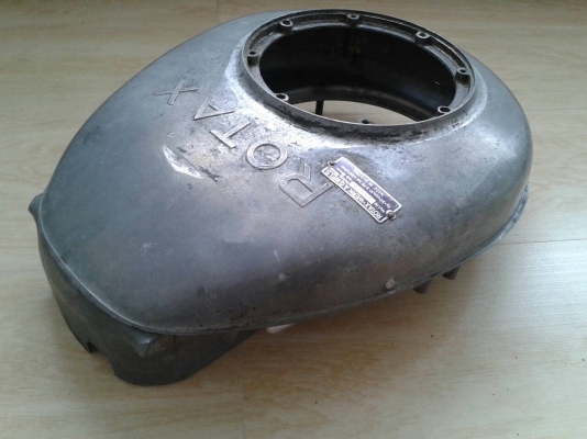 ฝาครอบเครื่องเรือ ROTAX