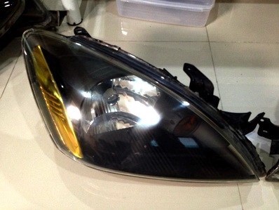 ------ขายแล้ว------ไฟหน้า NEW LANCER