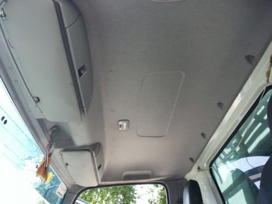 รถอีซูซุ  6  ล้อ รั้ว ( ไม่ดั้ม )  210 แรงม้า. ปี 56  ( รถวิ่ง 7x,xxx กม. )  สนใจติดต่อ 081 - 6079515