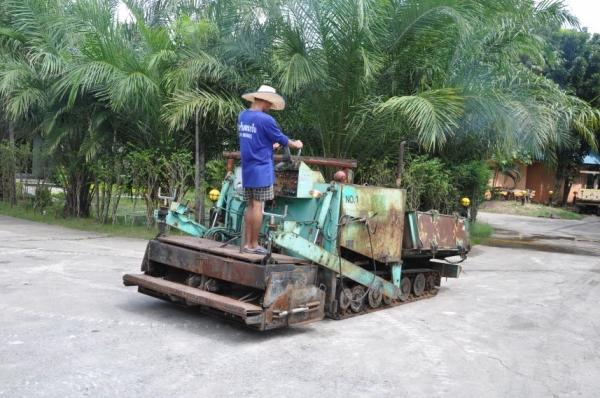 ขายรถปูยางSUMITOMO HA31C สภาพสวยเดิมจากญี่ปุ่น หาอยู่รับรองไม่ผิดหวัง 160,000เท่านั้น!!