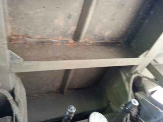 รถนิสสัน 10 ล้อดั้ม  CW430  290 แรงม้า. ( ขายแม่ , ลูก )   สนใจติดต่อ 081 - 6079515