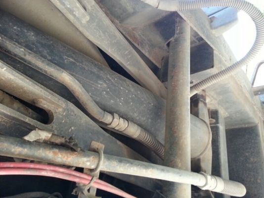 รถนิสสัน 10 ล้อดั้ม  CW430  290 แรงม้า. ( ขายแม่ , ลูก )   สนใจติดต่อ 081 - 6079515