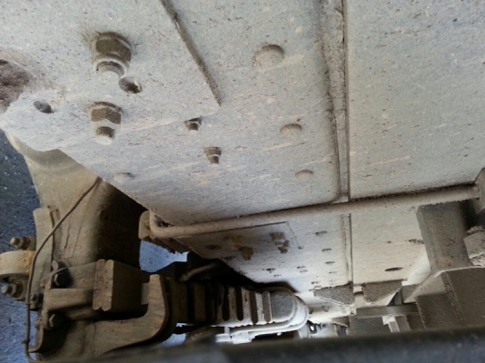 รถนิสสัน 10 ล้อดั้ม  CW430  290 แรงม้า. ( ขายแม่ , ลูก )   สนใจติดต่อ 081 - 6079515