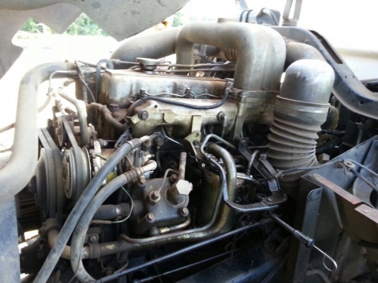 รถนิสสัน 10 ล้อดั้ม  CW430  290 แรงม้า. ( ขายแม่ , ลูก )   สนใจติดต่อ 081 - 6079515