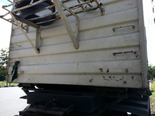 รถนิสสัน 10 ล้อดั้ม  CW430  290 แรงม้า. ( ขายแม่ , ลูก )   สนใจติดต่อ 081 - 6079515