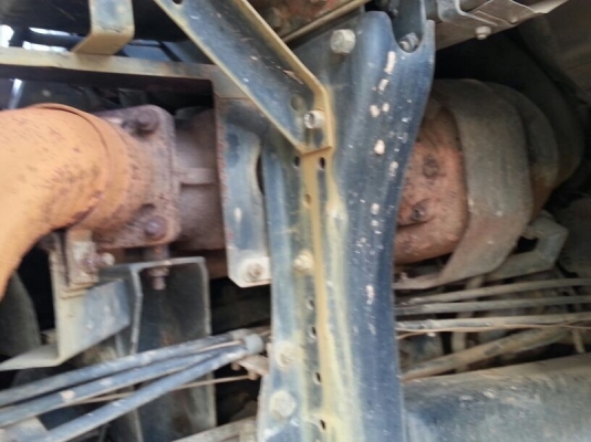 รถนิสสัน 10 ล้อดั้ม  CW430  290 แรงม้า. ( ขายแม่ , ลูก )   สนใจติดต่อ 081 - 6079515