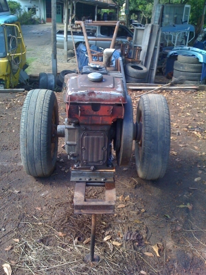 รถไถเดินตาม พร้อมเครื่องมิตซู 11 แรง