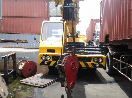 TADANO 200 M2  พร้อมใช้งาน สภาพสวย ตรวจเช็คระบบแล้ว