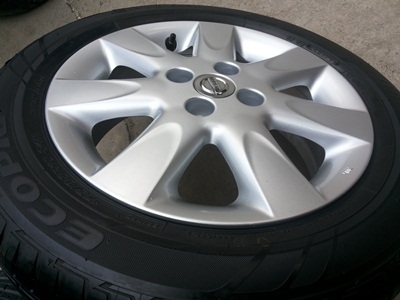 ขายล้อแม็กNISSAN Marchขอบ15 พร้อมยางปี 13   4 ล้อ