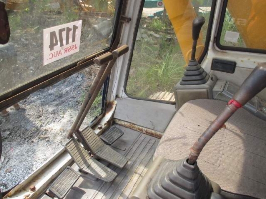 ขายรถขุดแบคโฮ. ยี่ห้อ :	KOBELCO  รุ่น SK03-N2  ( ขนาด 60 mark 2 )  รถเก่านอกแท้ สภาพดี พร้อมใช้งาน มีเอกสารแจ้งจำหน่าย.