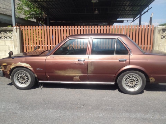 ขายtoyota corona tt133ทะเบียนโอน