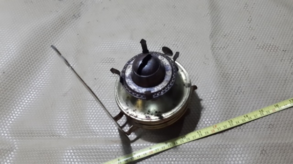 ตะเกียง แหวนข้างผนังครับ