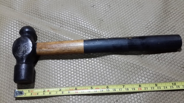 ค้อนตุ้ม ขนาดกำลังดี เยอร์มัน ครับ