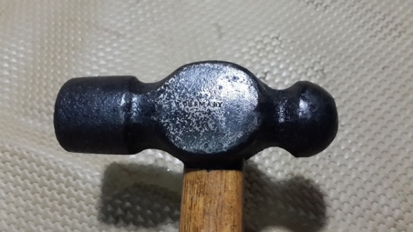 ค้อนตุ้ม ขนาดกำลังดี เยอร์มัน ครับ