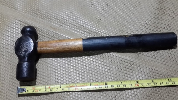 ค้อนตุ้ม ขนาดกำลังดี เยอร์มัน ครับ