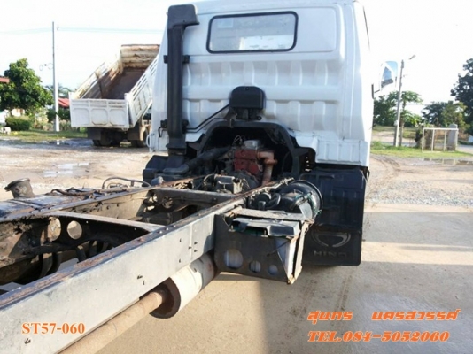 ขายด่วน รถบรรทุก 6 ล้อ HINO  117 แรง  รถห้างแท้ ช่วงยาว 5.5M รถสภาพสวย พร้อมใช้ ราคาสุดคุ้ม