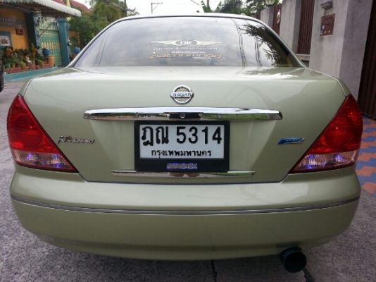 นิสสันนีโอ 1.8 ปี04 ABS AIRBAG ออโต่ รถสวย ไฟแต่งทั้งคัน