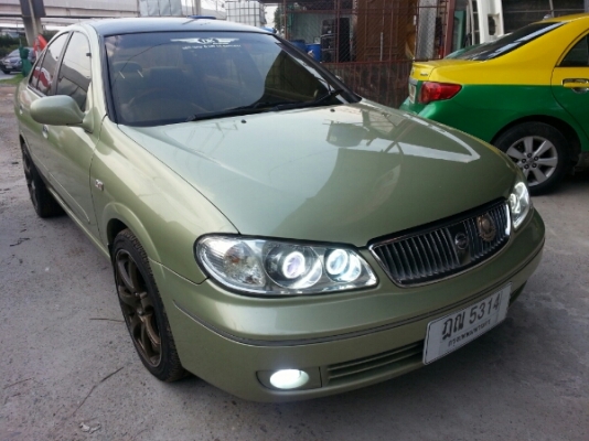 นิสสันนีโอ 1.8 ปี04 ABS AIRBAG ออโต่ รถสวย ไฟแต่งทั้งคัน