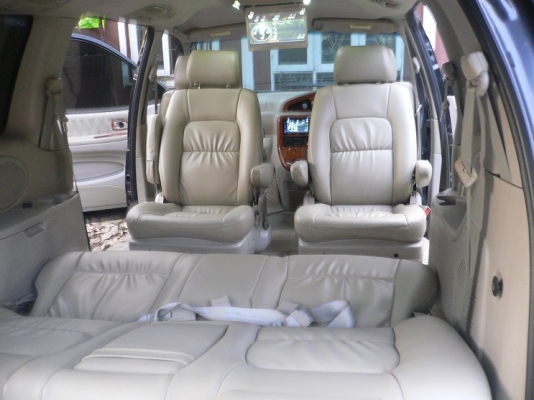 ขายรถ KIA CARNIVAL 2.5 CEO เกียร์ออโต้ AIRBAG2 ABS ปี 2004 ไม่เคยติดแก๊ส
