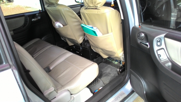 ขายครับ...รถดี  CHEVROLET ZAFIRA.LUXURY.TOURING 7ที่นั้ง ปี 2002 รถสวย ถุงลมนิรภัย คู่หน้า abs ดิด 4 ล้อ กระจกไฟฟ้า ปรับข้างไฟฟ้า ล้อ MAX พวงมาลัยพาวเวอร์ แอร์เย็น เบาะหนัง   เดิมพล้อมใช้สวย เครื่องยนร์แน่น ช่วงล่างพลัอม เครื่อง 2.2 เบนซิน