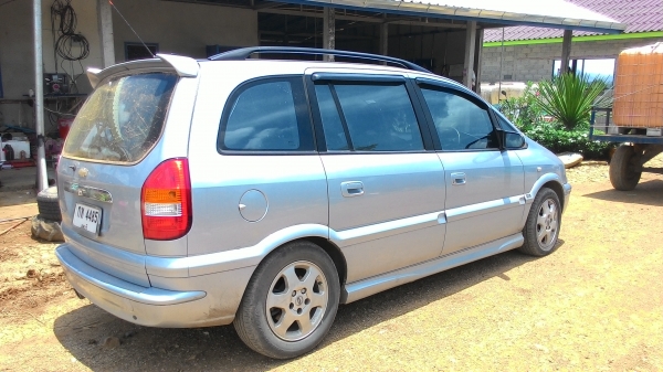 ขายครับ...รถดี  CHEVROLET ZAFIRA.LUXURY.TOURING 7ที่นั้ง ปี 2002 รถสวย ถุงลมนิรภัย คู่หน้า abs ดิด 4 ล้อ กระจกไฟฟ้า ปรับข้างไฟฟ้า ล้อ MAX พวงมาลัยพาวเวอร์ แอร์เย็น เบาะหนัง   เดิมพล้อมใช้สวย เครื่องยนร์แน่น ช่วงล่างพลัอม เครื่อง 2.2 เบนซิน