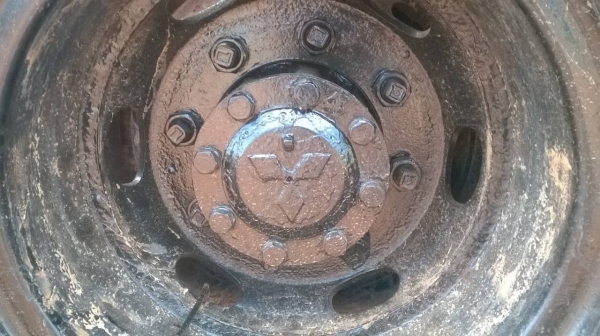 ขาย 6 ล้อดั้มหัวยาว สภาพพร้อมใช้ คัสซีสวย เครื่อง 6BF1 185 แรงม้า เฟืองท้าย FUSO พวงมาลัยพาวเวอร์ ยางเต็ม ทะเบียนเต็มพร้อมโอน ราคาต่อรองได้