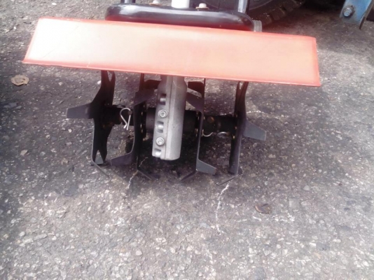 ขายเครื่องพรวนดินเดินตามของใหม่ มีอะไหล่ทุกชิ้น เครื่องยนต์ 4 จังหวะ