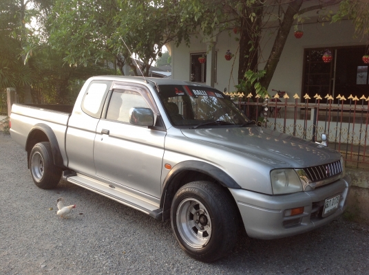 มิตซูบิชิ สตราด้าแค็ป เครื่อง 2800 ปี 2000