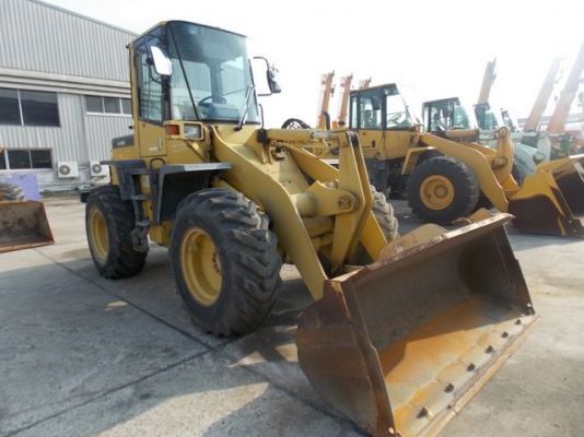 ขายด่วนรถตัก KOMATSU WA100-3 นำเข้าจากญี่ปุ่น เพิ่งมาถึง