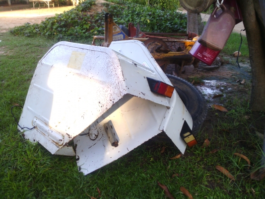 ขายบังโคนรถไถฟอด สภาพ 80\%  #0892811363