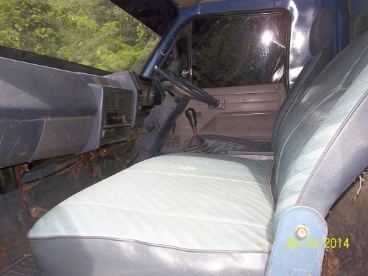 ขาย 6ล้อ NPR 59LU5 FM ปี 38 ขาย 6ล้อ NPR 59LU5 FM ปี 38