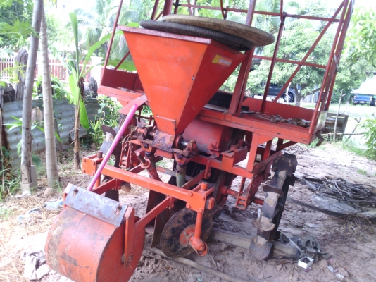 เครื่องปลูกคูโบต้า ใส่รถ 45 47 50 60 70 แรงได้สภาพเหมือนใหม่ เครื่องปลูกคูโบต้า ใส่รถ 45 47 50 60 70 แรงได้สภาพเหมือนใหม่