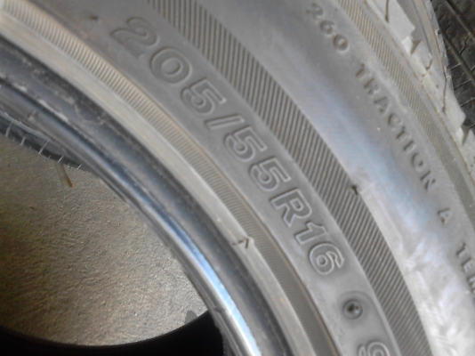 205/55R16 BRIDGESTONE TURANZA GR90  ชุด 4 เส้น ปี2012  TEL.081-427-3941