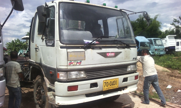 ขายรถหัวลากFM3Mเครือง240แรงรถสวยบางเดิมวื่งได้180000