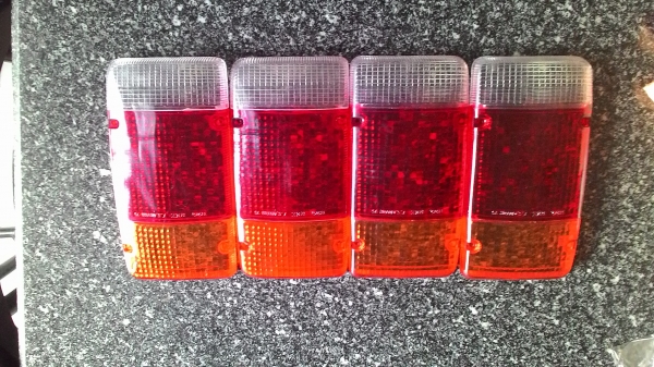 ขาย เลนส์ไฟ urvan E23 datsun720 toyota rh11 toyota rn30 ขาย เลนส์ไฟ urvan E23 datsun720 toyota rh11 toyota rn30