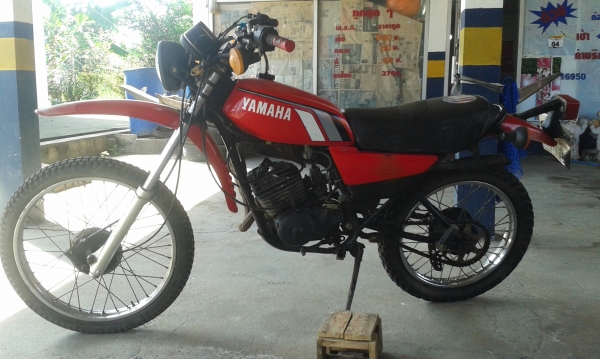 yamaha dt125mono