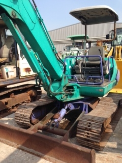 รถขุดพร้อมหัวเจาะในตัว KOMATSU PC45 นำเข้าจากญี่ปุ่น