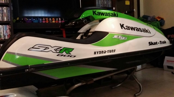เพื่ื่ื่อนฝากให้ลงขายเจ็ทยืน Kawasaki SXR800 สภาพเกือบใหม่