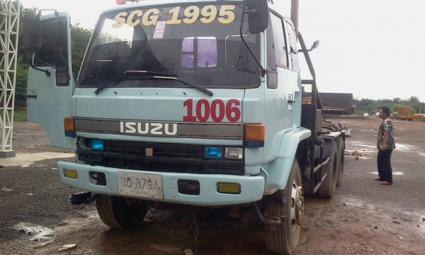 (มี3ชุด)10ล้อหัวลาก240นางฟ้า+พร้อมหางเซมิดั้มของสามมิตร..หัวหางปี*2538 รถห้างแท้ สภาพดีใช้ได้..เล่มพร้อม