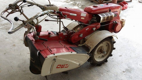 รถไถเดินตาม ROBIN  ขนาด 7 แรง  เก่าญี่ปุ่น สภาพพร้อมใช้งาน  เครื่องยนต์แรงและติดง่าย คุณภาพดี