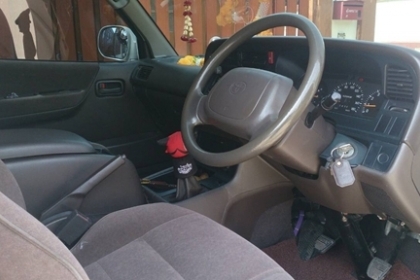 ขาย รถบ้าน TOYOTA HIACE SUPER WAGON 2.5 MT ปี 2001