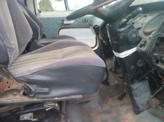 ขาย 10 ล้อเทรลเลอร์รถเกี่ยว HINO FL177LA ปี 37 เครื่อง TH 700 1 เพลา ยางใหม่ทั้ง 10 เส้น ขาย 10 ล้อเทรลเลอร์รถเกี่ยว HINO FL177LA ปี 37 เครื่อง TH 700 1 เพลา ยางใหม่ทั้ง 10 เส้น