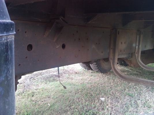 ขาย 10 ล้อเทรลเลอร์รถเกี่ยว HINO FL177LA ปี 37 เครื่อง TH 700 1 เพลา ยางใหม่ทั้ง 10 เส้น ขาย 10 ล้อเทรลเลอร์รถเกี่ยว HINO FL177LA ปี 37 เครื่อง TH 700 1 เพลา ยางใหม่ทั้ง 10 เส้น