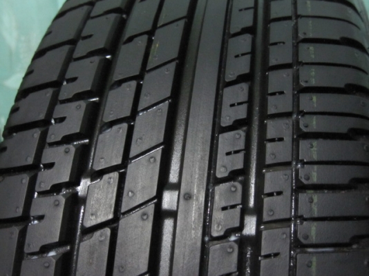 ขายล้อแม็กพร้อมยางป้ายแดง Jazz ขอบ 16 ตุ่มหน้ายางยังมี สภาพใหม่ๆ