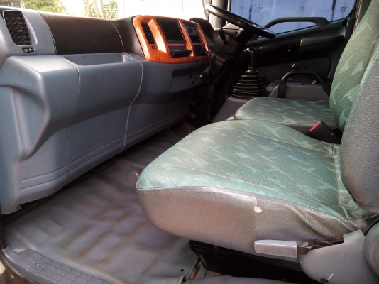 6 ล้อกลาง  *Euro.2*  HINO  MEGA  FC4J  175  แรงม้า  * ยาว 6.50 ม. * รถสวยเดิม+สวยจริง+พร้อมใช้งาน * รถห้างแท้ * มีเล่มพร้อมโอน *